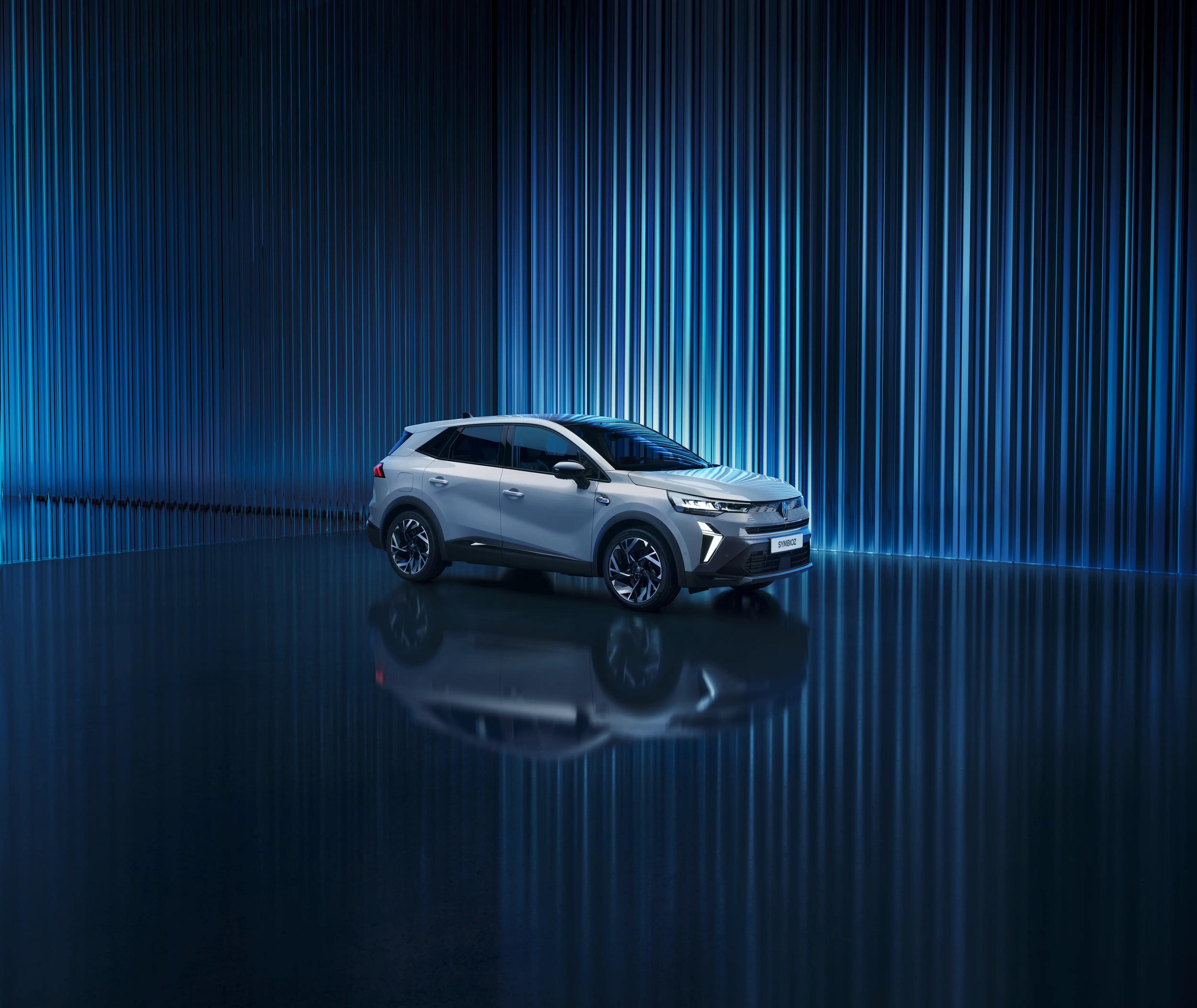 R-DAM_1560140 HERO DESKTOP.jpg