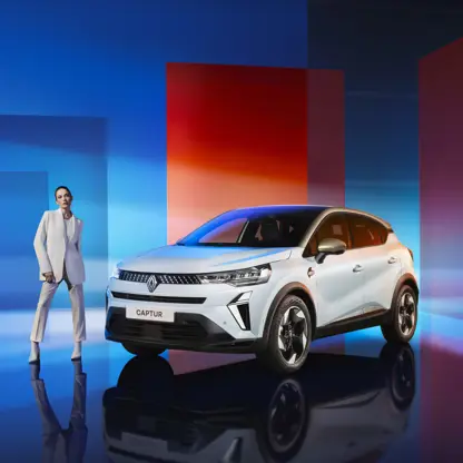 R-DAM_1553594 Captur BCH.jpg